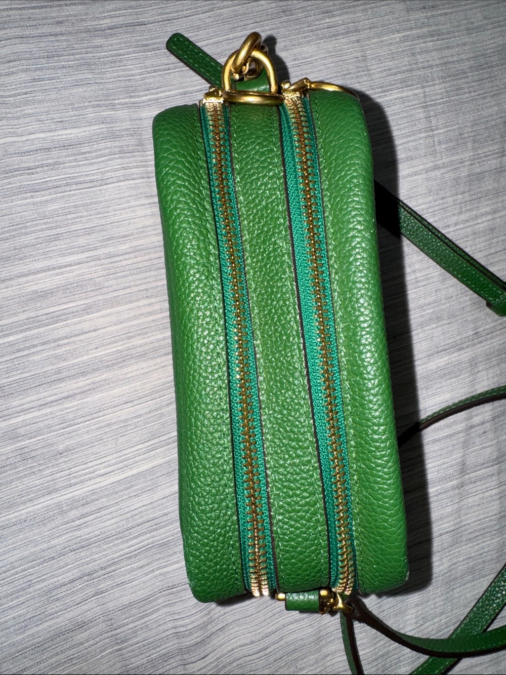 Tory Burch Emerald Green Perry Bombe Mini Bag - Picture 7 of 13